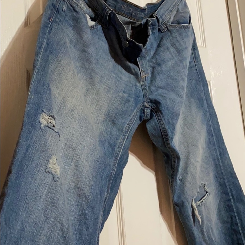 Old navy jeans.
